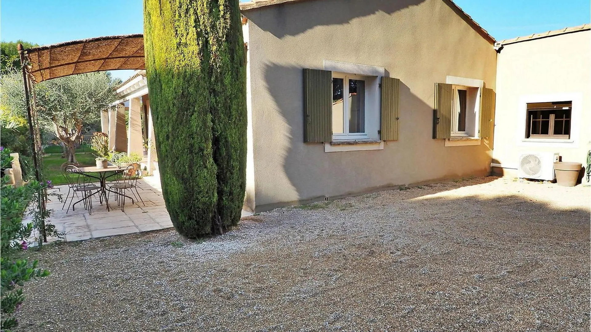 Mas De Leveil Villa Paradou Holiday home