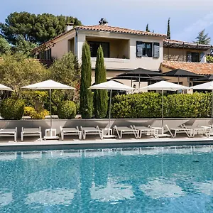 Hotel Du Cote Des Olivades, Paradou